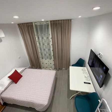 Estudios Nuevos Madrid Centro Ngoại thất bức ảnh