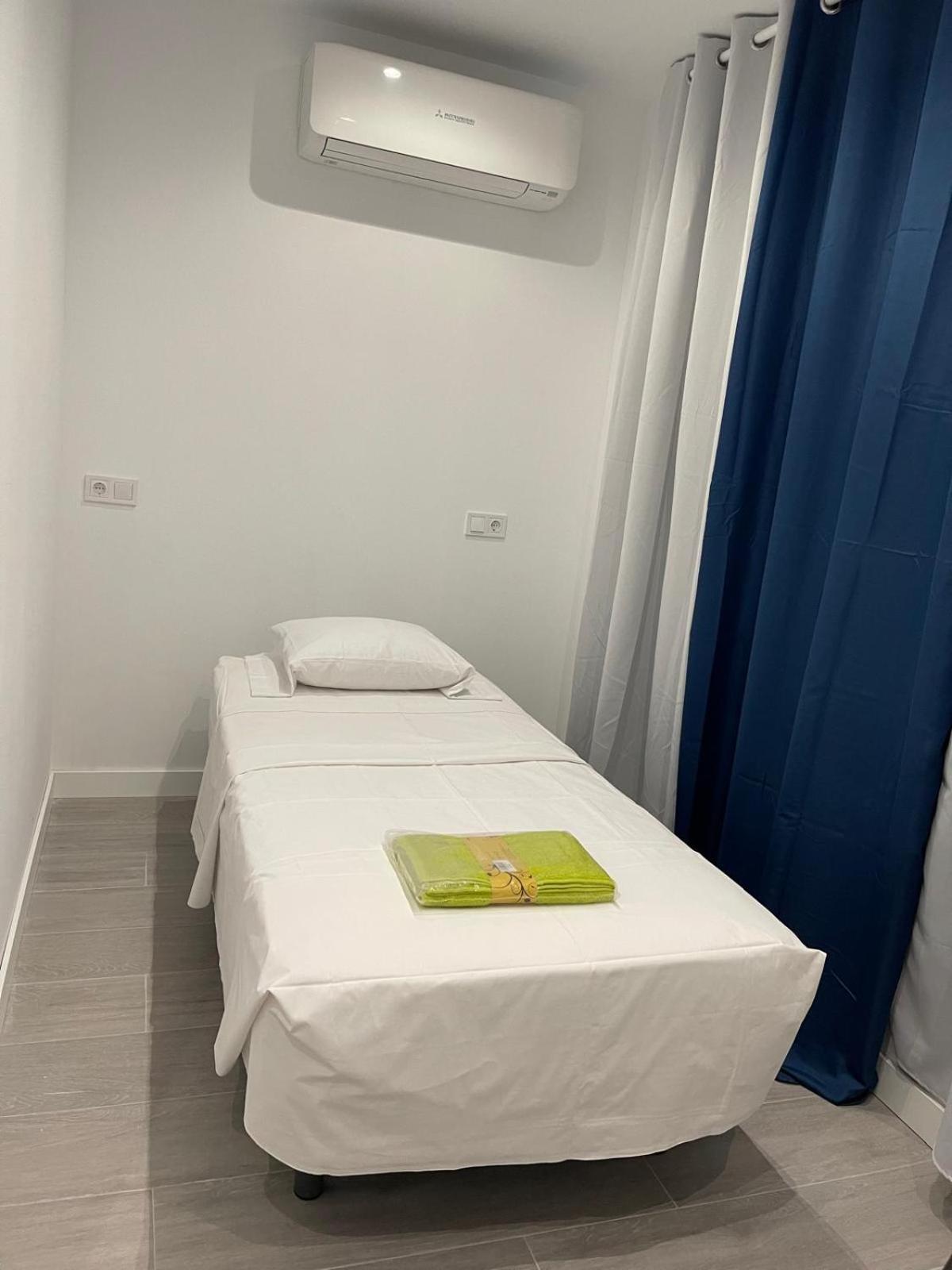 Estudios Nuevos Madrid Centro Ngoại thất bức ảnh