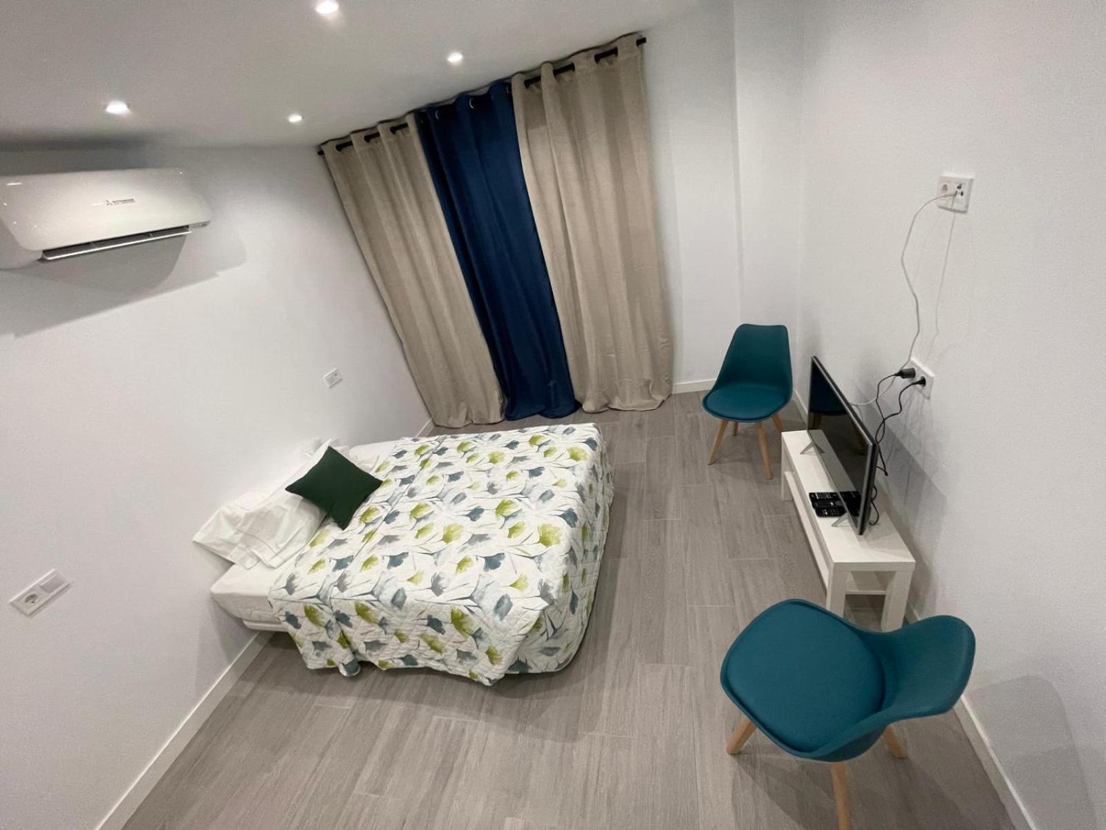 Estudios Nuevos Madrid Centro Ngoại thất bức ảnh