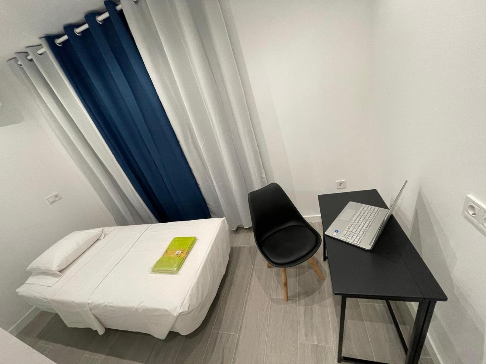 Estudios Nuevos Madrid Centro Ngoại thất bức ảnh