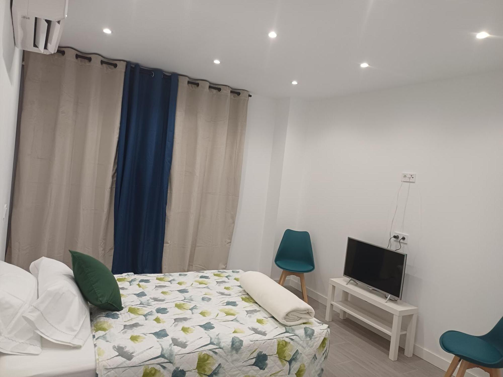 Estudios Nuevos Madrid Centro Ngoại thất bức ảnh