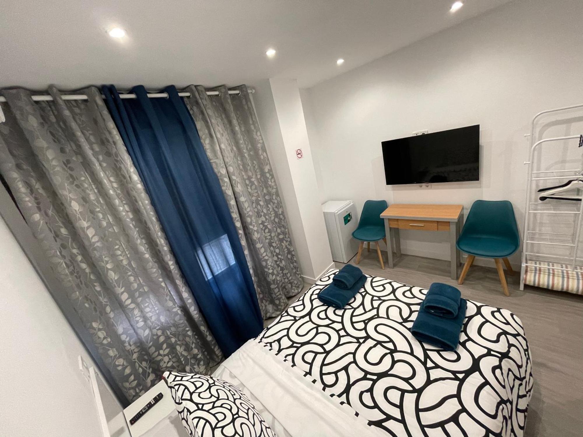 Estudios Nuevos Madrid Centro Ngoại thất bức ảnh