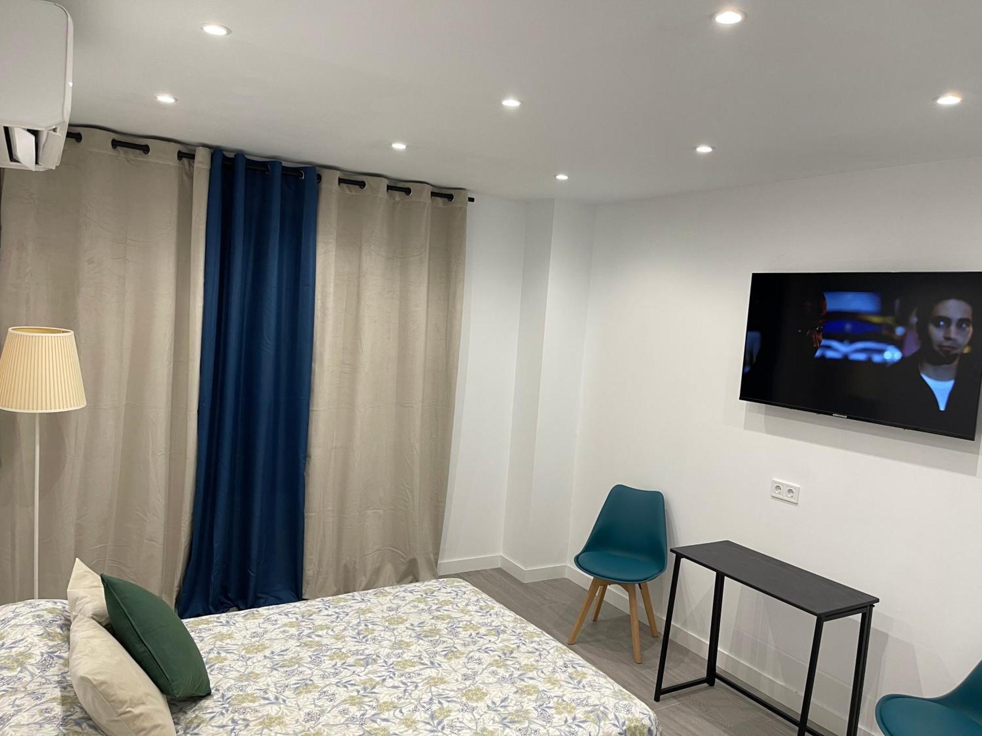Estudios Nuevos Madrid Centro Ngoại thất bức ảnh
